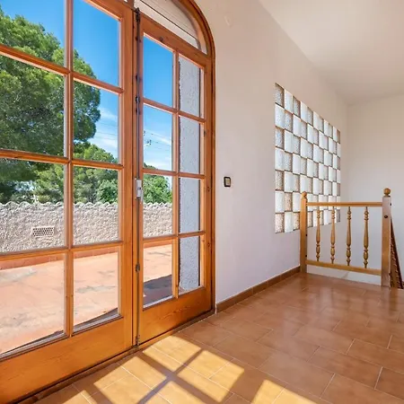 Holiday home Hauzify I Casa Cardona Les Tres Cales