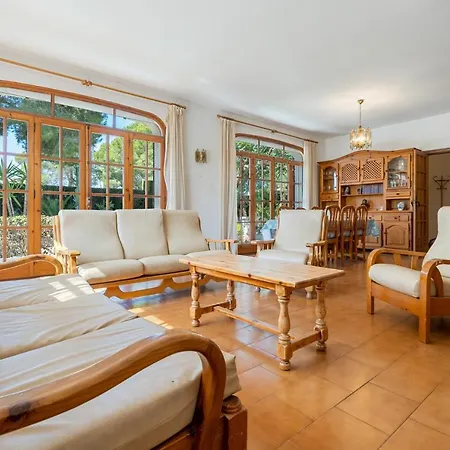Hauzify I Casa Cardona Holiday home Les Tres Cales